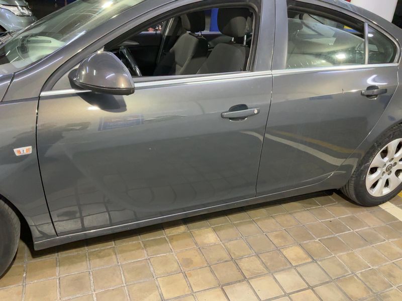 Opel Insignia 2.0 CDTI Selective 2015 – снимка 4