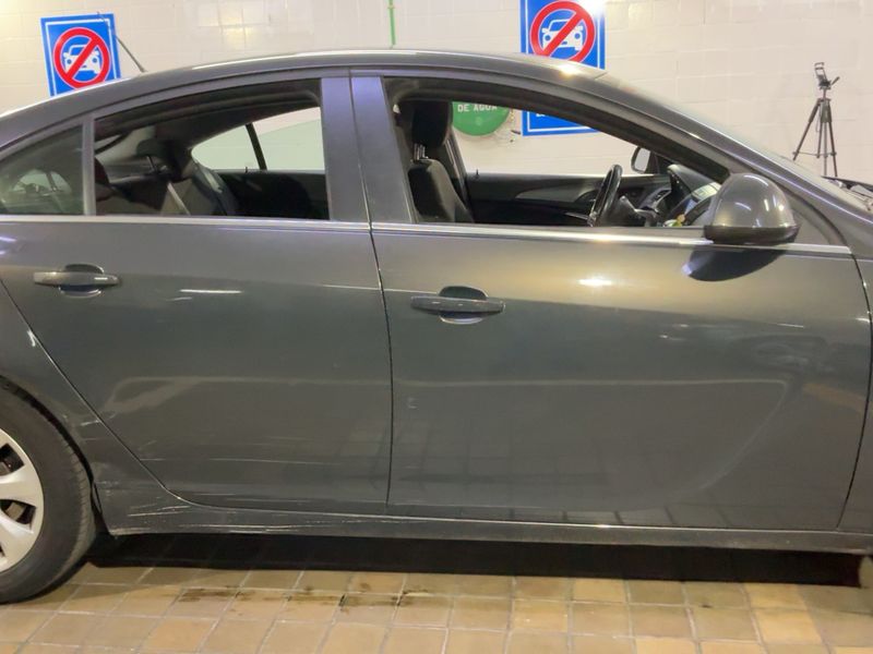 Opel Insignia 2.0 CDTI Selective 2015 – снимка 10