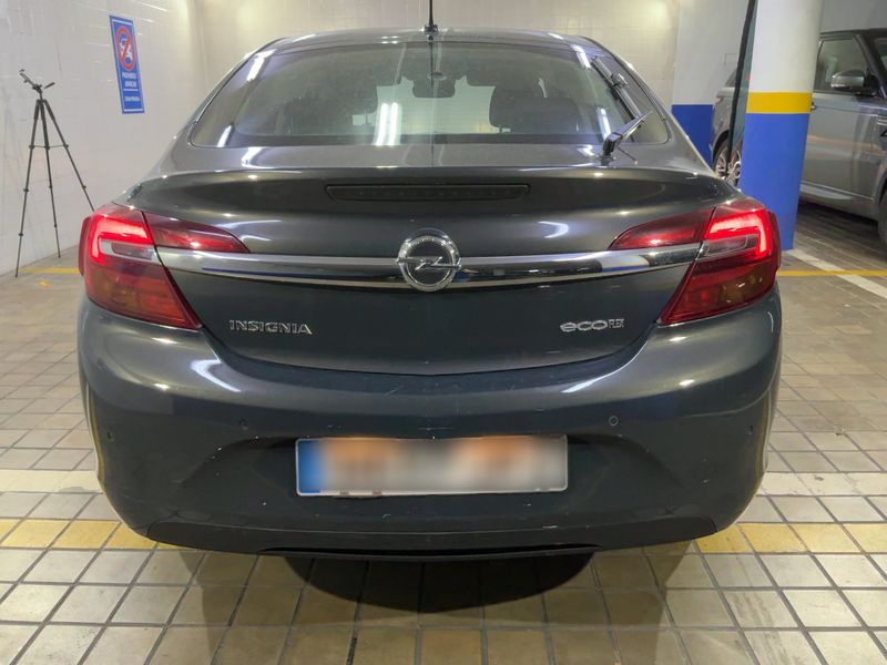 Opel Insignia 2.0 CDTI Selective 2015 – снимка 7