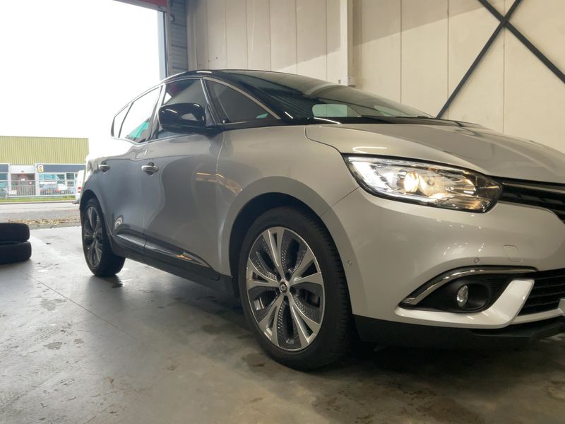 Renault Scenic 1.3 TCe Intens 2019 – снимка 12