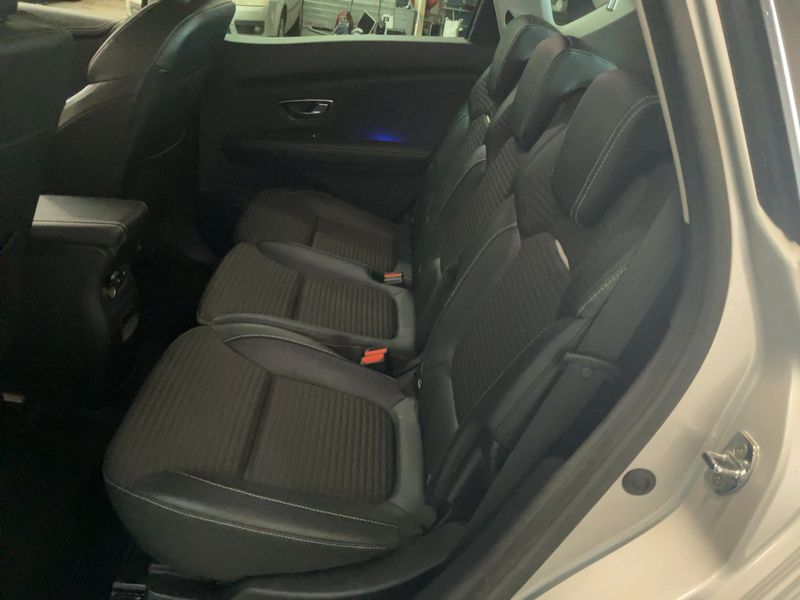 Renault Scenic 1.3 TCe Intens 2019 – снимка 19