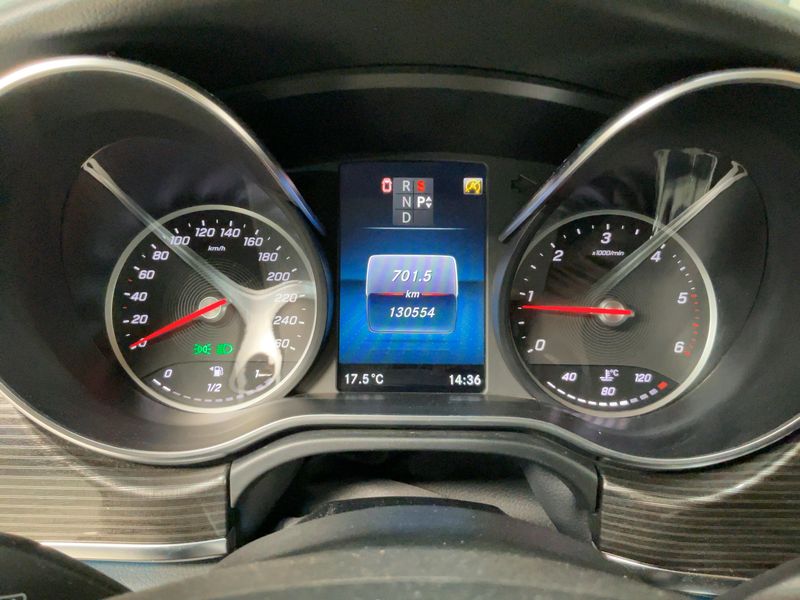 Mercedes-Benz V-Klasse V 300 d 4MATIC AVANTGARDE lang 2020 – снимка 19