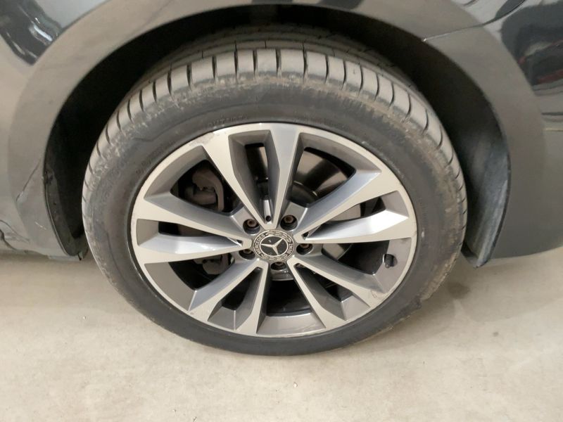 Mercedes-Benz V-Klasse V 300 d 4MATIC AVANTGARDE lang 2020 – снимка 11