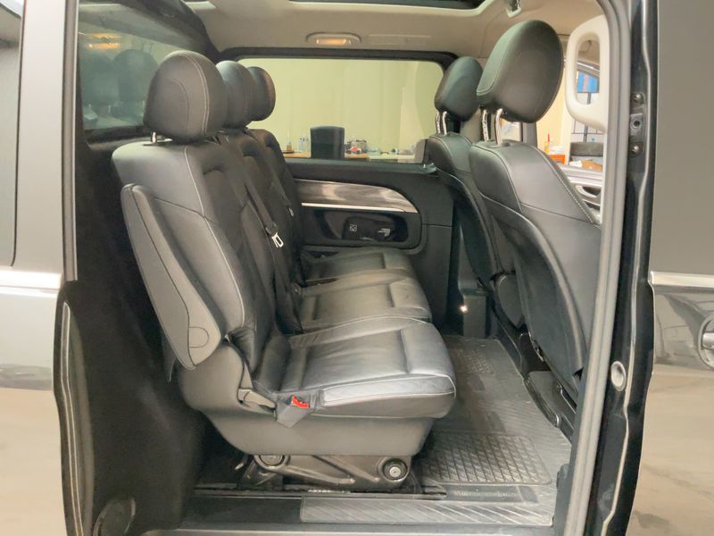 Mercedes-Benz V-Klasse V 300 d 4MATIC AVANTGARDE lang 2020 – снимка 20