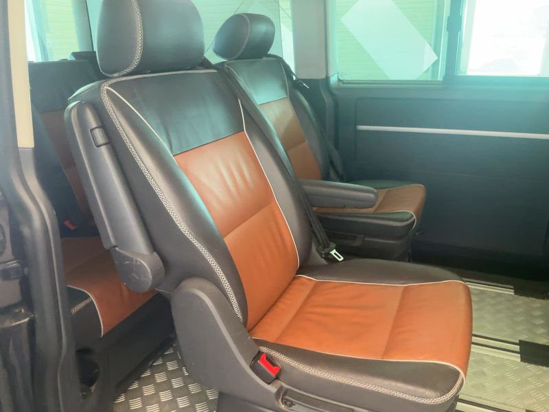 Volkswagen T5 Multivan 2.0 TDI PanAmericana 4Motion 2010 – снимка 19