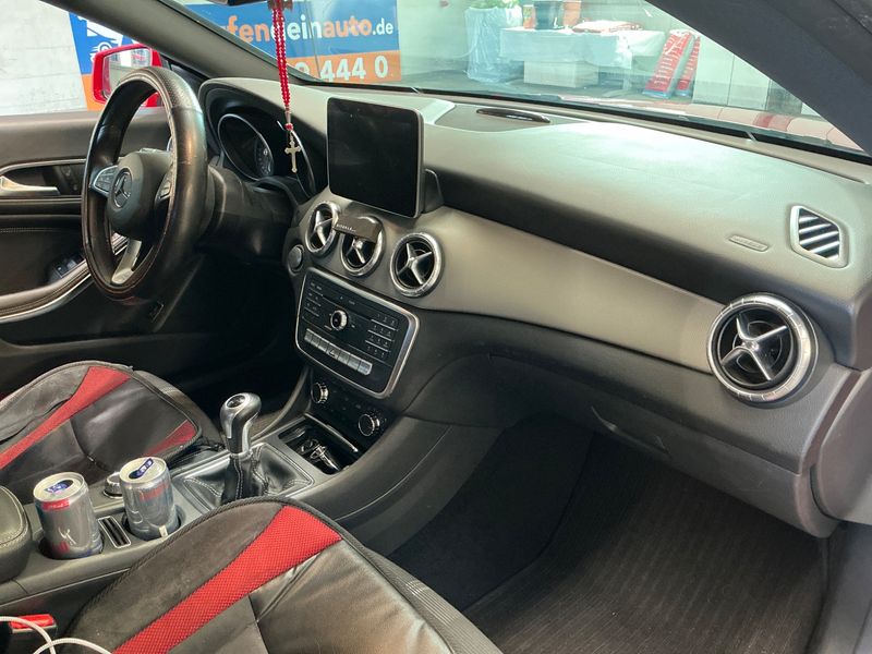 Mercedes-Benz CLA-Klasse CLA 200 Urban 2017 – снимка 22