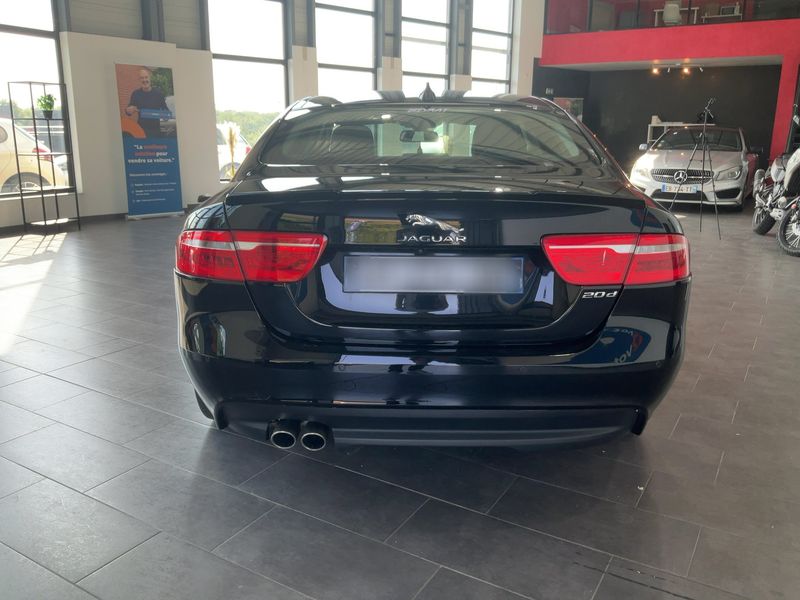 Jaguar XE 20d Prestige 2016 – снимка 7