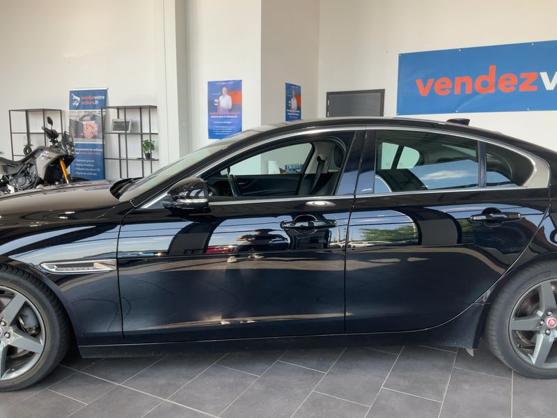Jaguar XE 20d Prestige 2016 – снимка 4