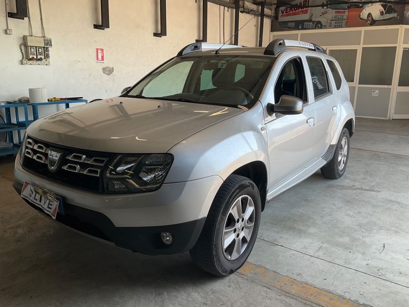 Dacia Duster 1.5 dCi Laureate 4x2 2014 – снимка 1
