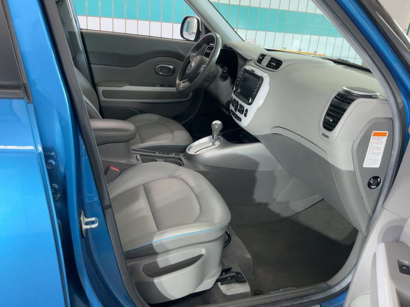 Kia Soul electric drive 81 kW EV 2016 – снимка 16