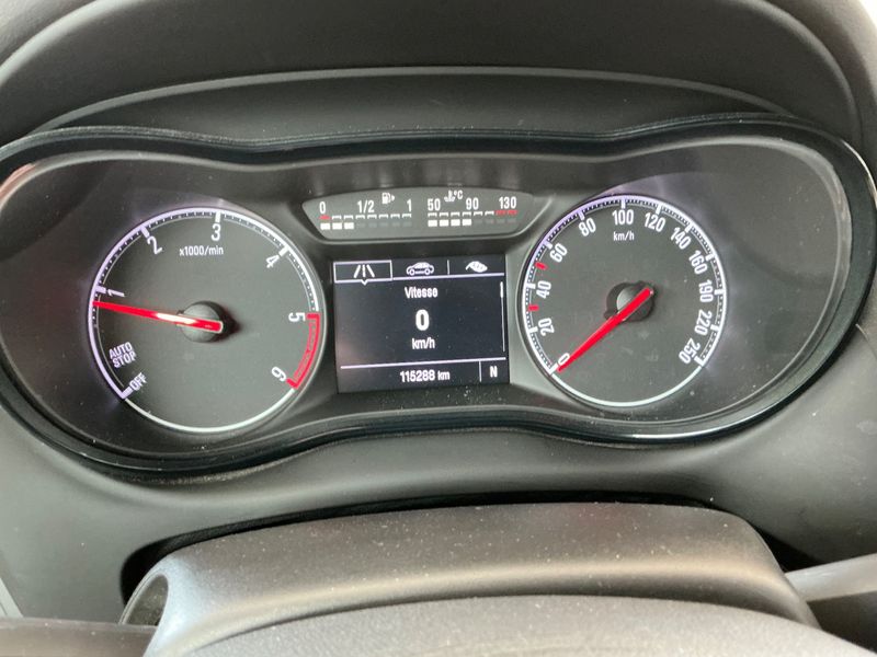 Opel Zafira Tourer 2.0 CDTI Active 2018 – снимка 18