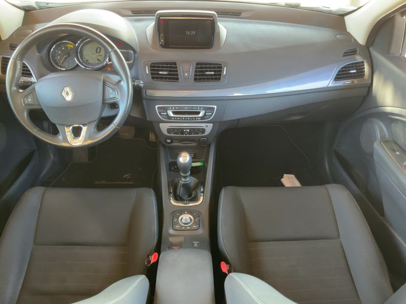 Renault Megane 1.5 dCi Limited 2016 – снимка 17