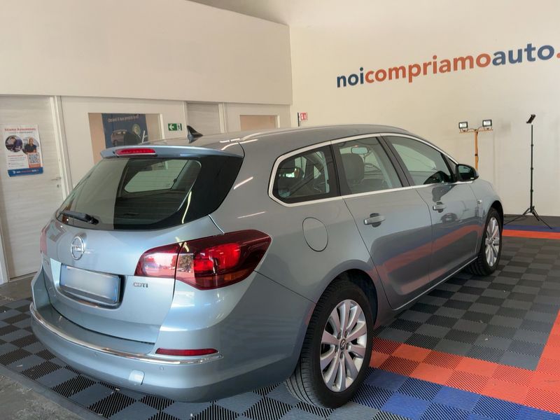 Opel Astra 1.6 CDTI Cosmo 2015 – снимка 6
