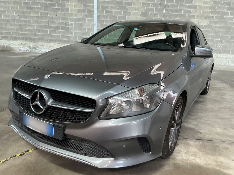 Mercedes-Benz A-Klasse A 180 CDI BlueEfficiency Executive 2016 – снимка 1