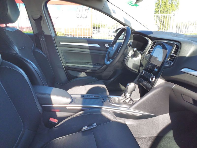 Renault Megane 1.3 TCe Techno 2024 – снимка 9