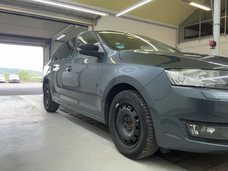 Skoda Rapid Spaceback 1.4 TDI Edition 2015 – снимка 12