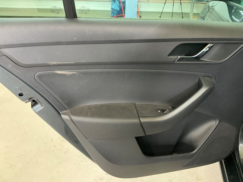 Skoda Rapid Spaceback 1.4 TDI Edition 2015 – снимка 34