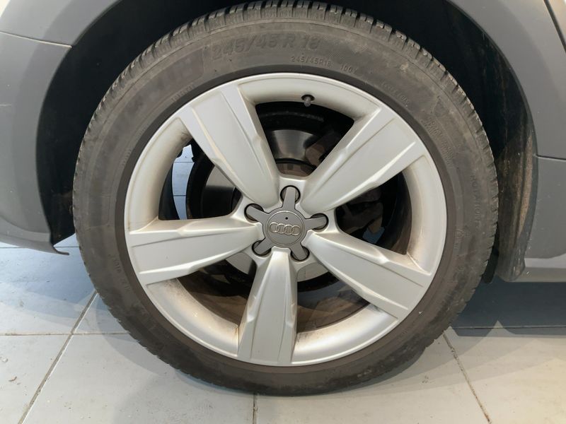 Audi A4 Allroad 2.0 TDI 2013 – снимка 9