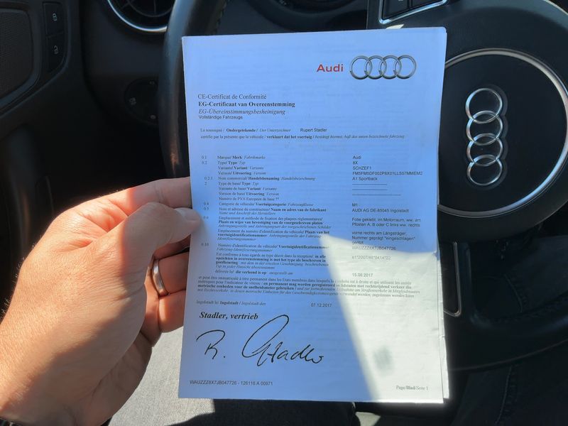 Audi A1 Sportback 1.0 TFSI 2018 – снимка 21