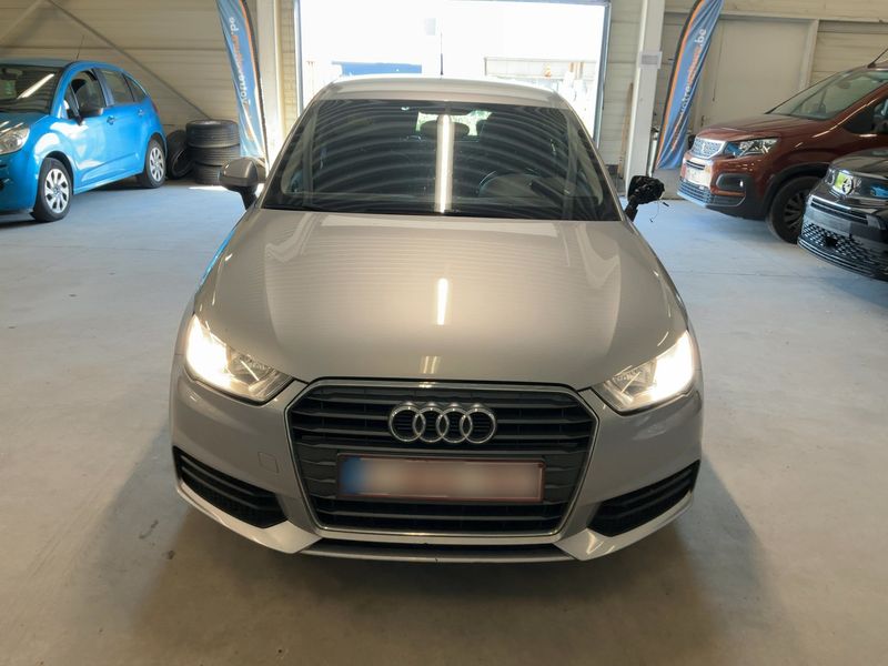Audi A1 Sportback 1.0 TFSI 2018 – снимка 14