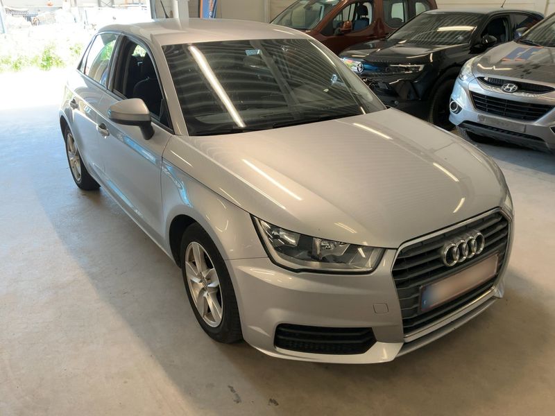 Audi A1 Sportback 1.0 TFSI 2018 – снимка 12