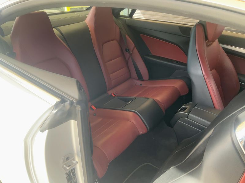Mercedes-Benz E-Klasse E 250 CGI BlueEfficiency Avantgarde 2011 – снимка 19