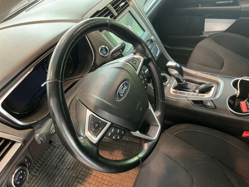 Ford Mondeo 2.0 TDCi Titanium Business 2019 – снимка 22