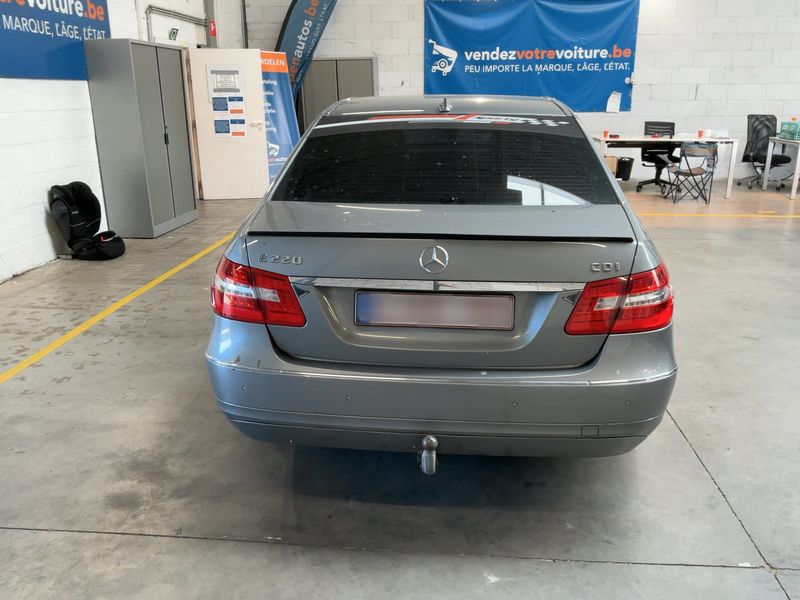 Mercedes-Benz E-Klasse E 220 CDI BlueEfficiency Avantgarde 2009 – снимка 7