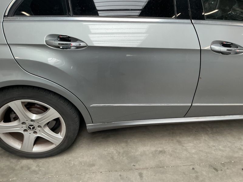 Mercedes-Benz E-Klasse E 220 CDI BlueEfficiency Avantgarde 2009 – снимка 24