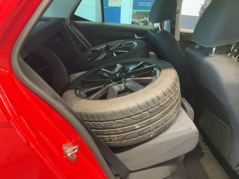 Skoda Fabia 1.2 TSI Style 2016 – снимка 20