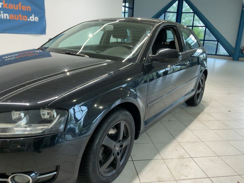 Audi A3 1.2 TFSI Attraction 2011 – снимка 2