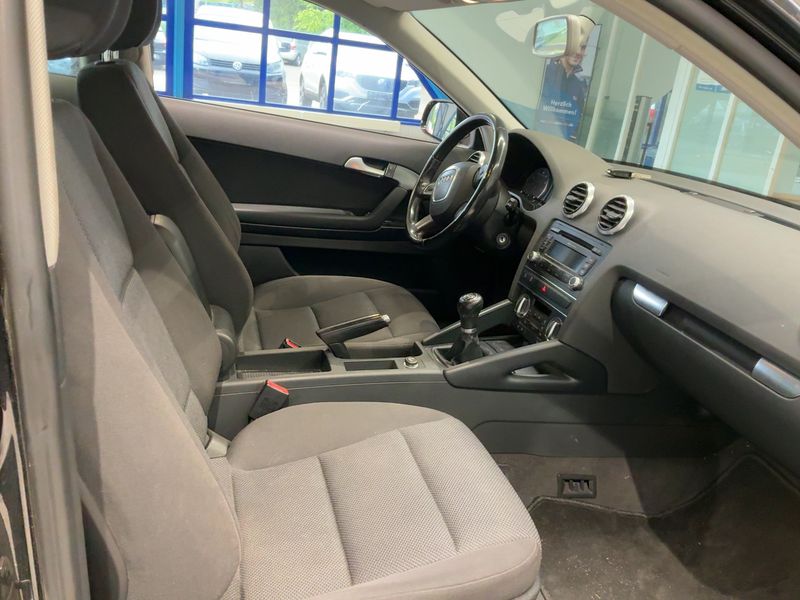 Audi A3 1.2 TFSI Attraction 2011 – снимка 16