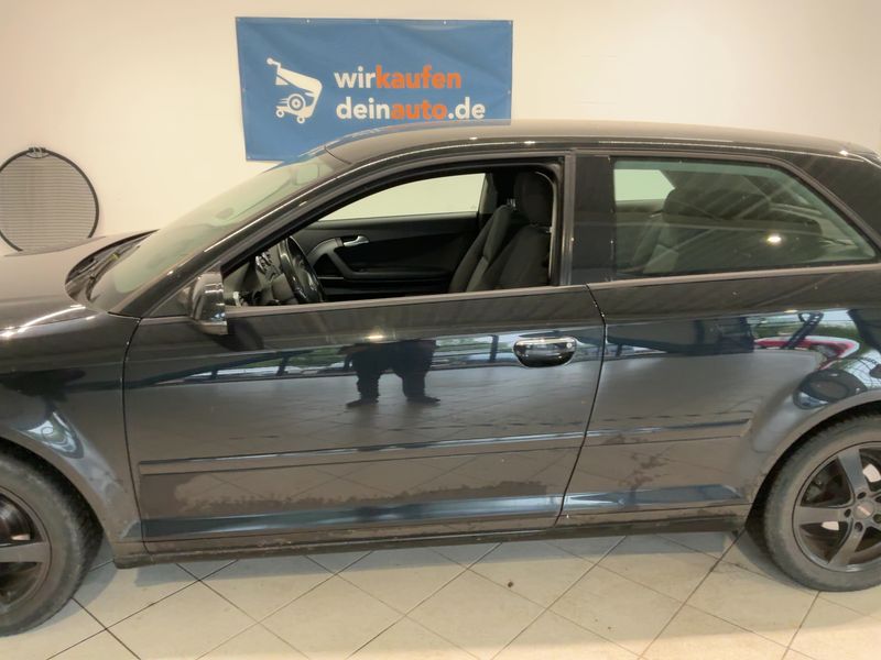 Audi A3 1.2 TFSI Attraction 2011 – снимка 4