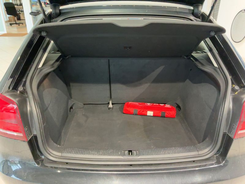 Audi A3 1.2 TFSI Attraction 2011 – снимка 15
