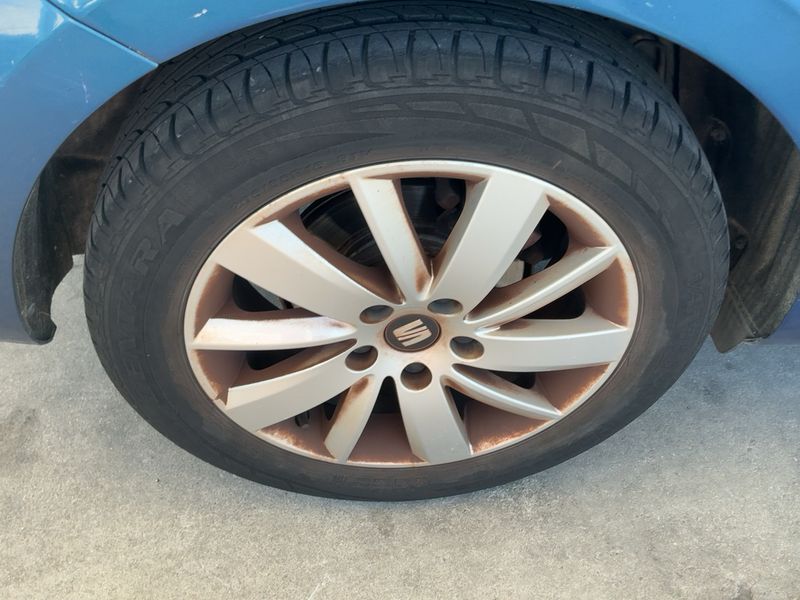 Seat Leon 1.6 TDI Reference 2015 – снимка 9