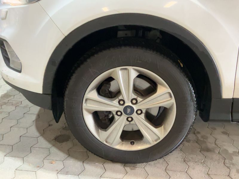 Ford Kuga 2.0 TDCi Titanium 2018 – снимка 3