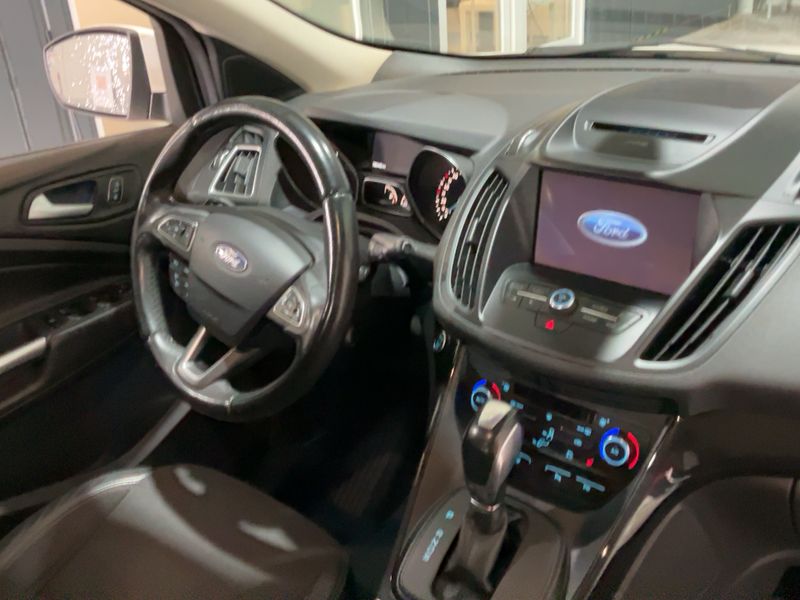 Ford Kuga 2.0 TDCi Titanium 2018 – снимка 18