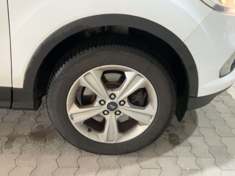 Ford Kuga 2.0 TDCi Titanium 2018 – снимка 11