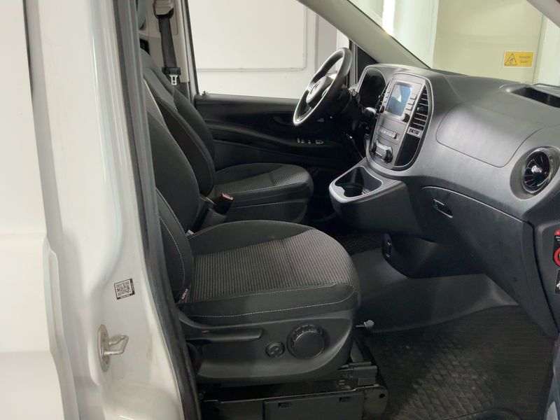 Mercedes-Benz V-Klasse Marco Polo V 250 d ACTIVITY 2022 – снимка 16