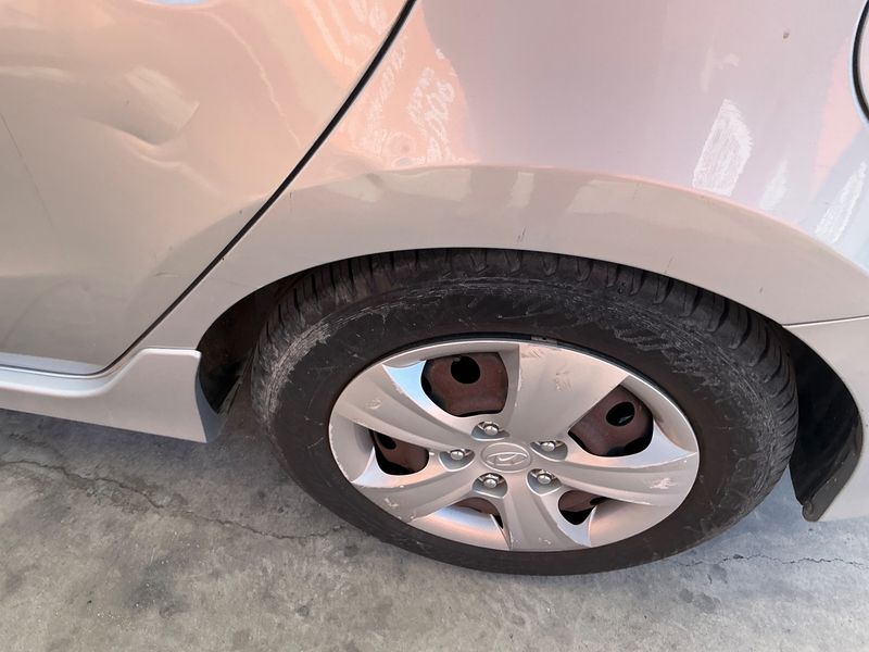 Hyundai i30 1.6 CRDi Classic 2011 – снимка 30