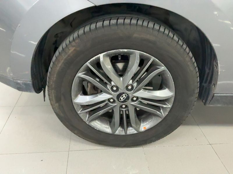 Hyundai ix35 1.7 CRDi XPossible 2WD 2014 – снимка 3
