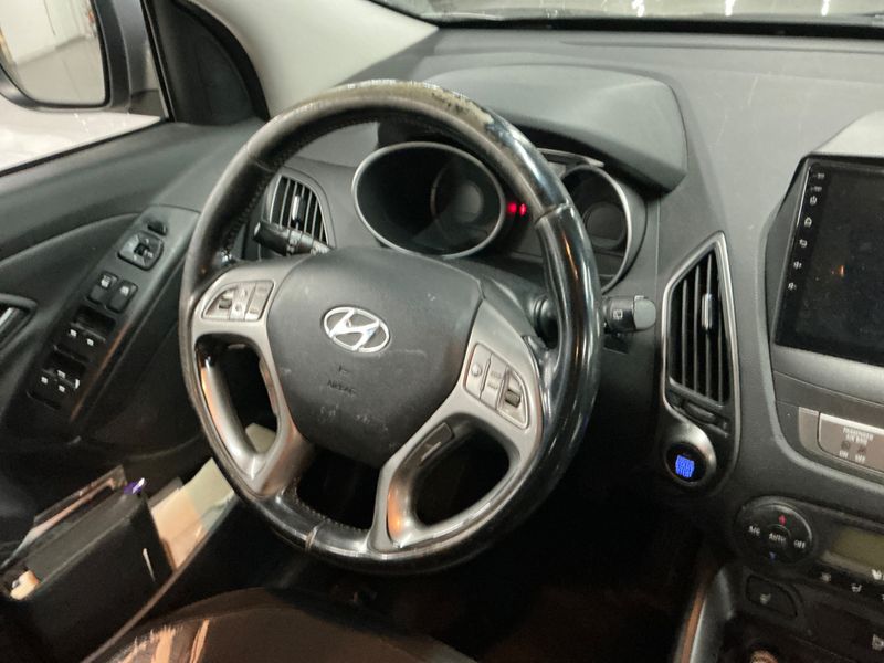 Hyundai ix35 1.7 CRDi XPossible 2WD 2014 – снимка 24