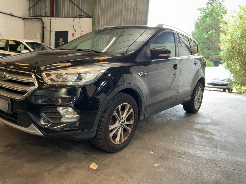 Ford Kuga 1.5 TDCi Executive 2018 – снимка 2