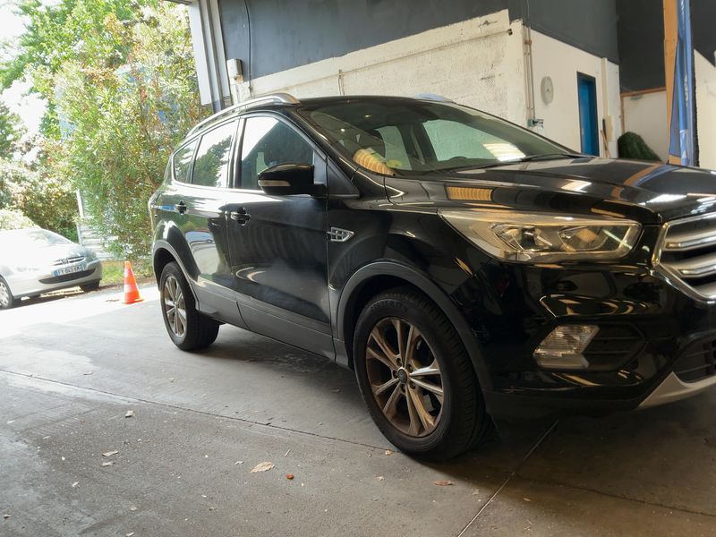 Ford Kuga 1.5 TDCi Executive 2018 – снимка 12