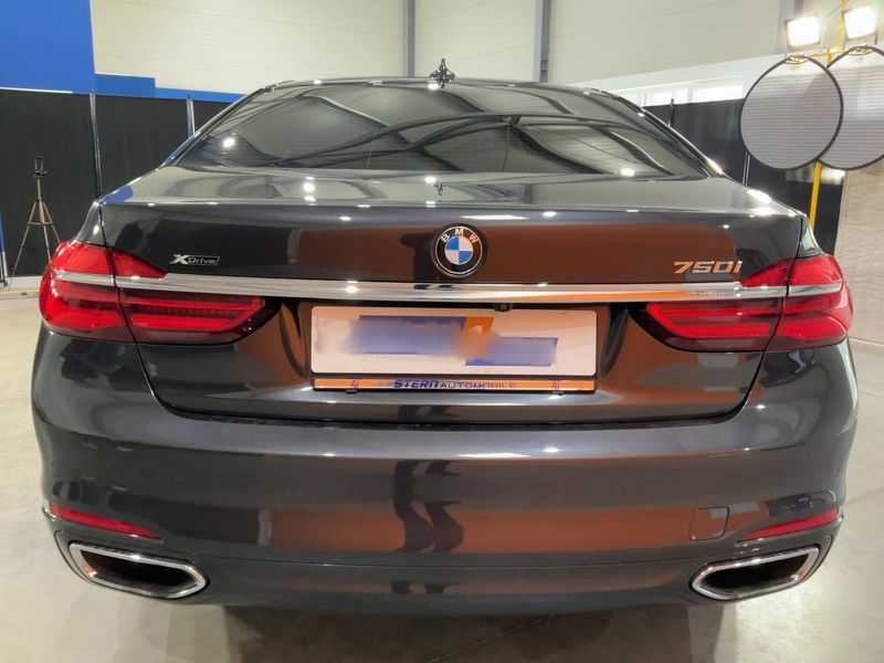 BMW 7er 750i xDrive 2017 – снимка 7