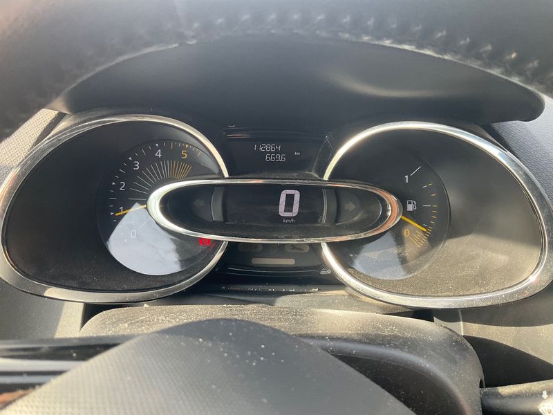 Renault Clio 1.5 dCi Limited 2014 – снимка 18