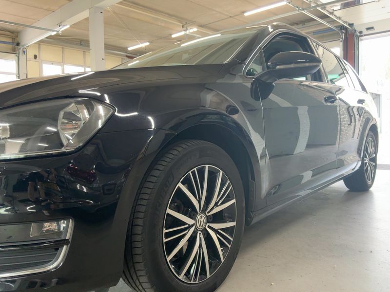 Volkswagen Golf VII 1.6 TDI Allstar BlueMotion Tech 2017 – снимка 2