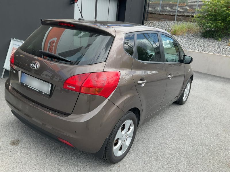 Kia Venga 1.4 Attract 2012 – снимка 8