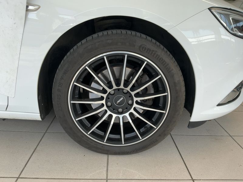 Opel Insignia Sports Tourer 2.0 CDTI Business Edition 2020 – снимка 11