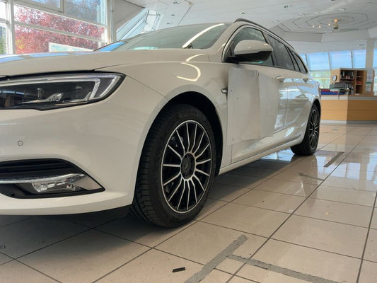 Opel Insignia Sports Tourer 2.0 CDTI Business Edition 2020 – снимка 2